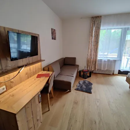 Hotel Ferien Vom Ich, Bayerischer Wald, & Restaurant 3*