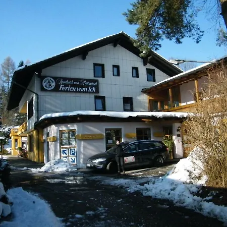 Ferien Vom Ich, Bayerischer Wald, & Restaurant Hotel 3*