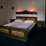 Hotel Ferien Vom Ich, Bayerischer Wald, & Restaurant 3*