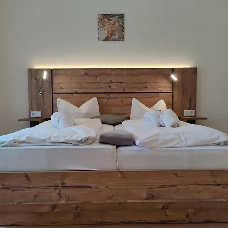 Ferien Vom Ich, Bayerischer Wald, & Restaurant Otel