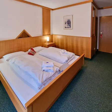 Ferien Vom Ich, Bayerischer Wald, & Restaurant 3* Neukirchen (Lower Bavaria)