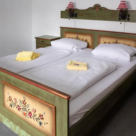 Ferien Vom Ich, Bayerischer Wald, & Restaurant Neukirchen (Lower Bavaria)