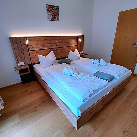 Hotel Ferien Vom Ich, Bayerischer Wald, & Restaurant Neukirchen (Lower Bavaria)