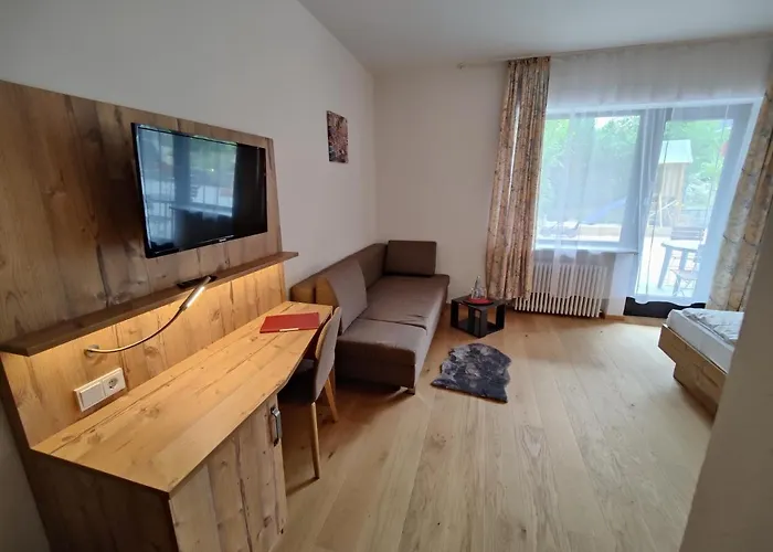Hotel Ferien Vom Ich, Bayerischer Wald, & Restaurant 3*