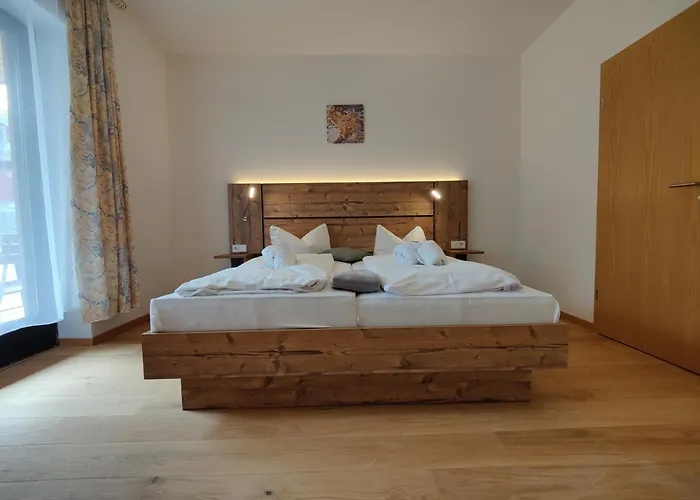 Hotel Ferien Vom Ich, Bayerischer Wald, & Restaurant Neukirchen (Lower Bavaria)